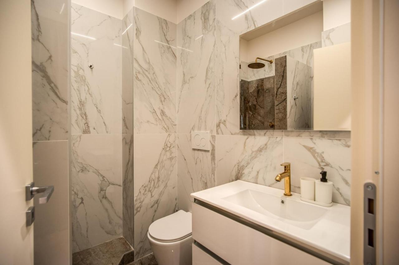 Downtown Srl - Cinque Terre Euphoria Apartment La Spezia Luaran gambar